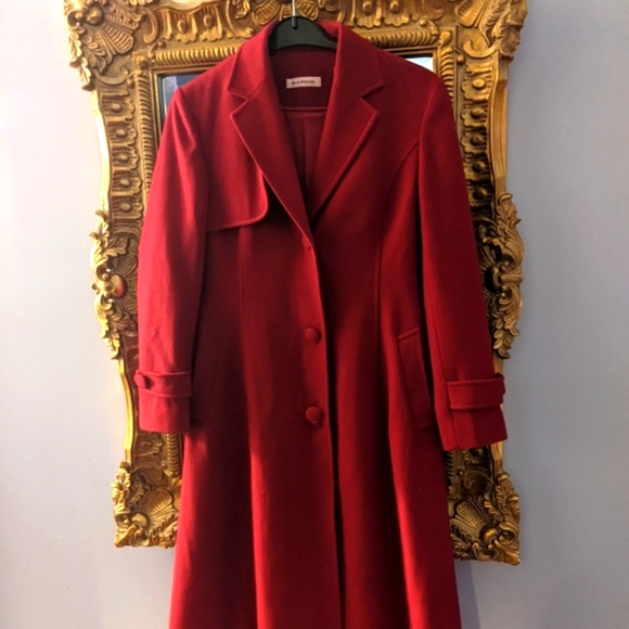 Sara Steven Heavy red winter coat - Picture 4 of 9